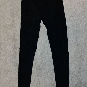 Black Ribbed Leggings